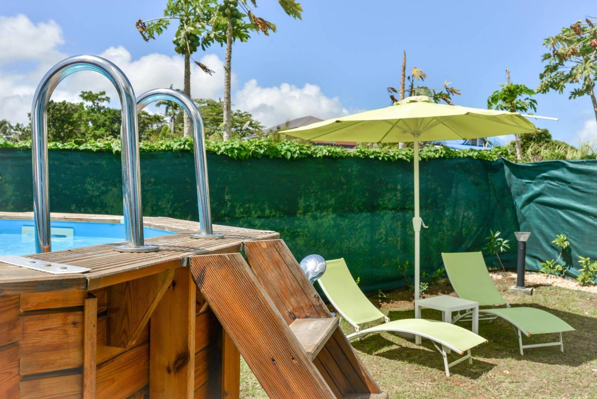 Les Jardins De Chantilly -bungalows Avec Jardins Et Piscines Privées